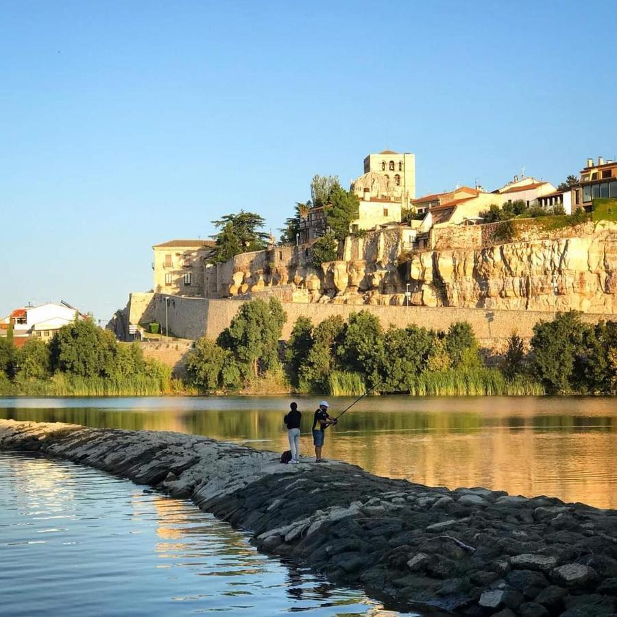 A Los Ojos Del Rio Duero Leilighet Zamora Eksteriør bilde