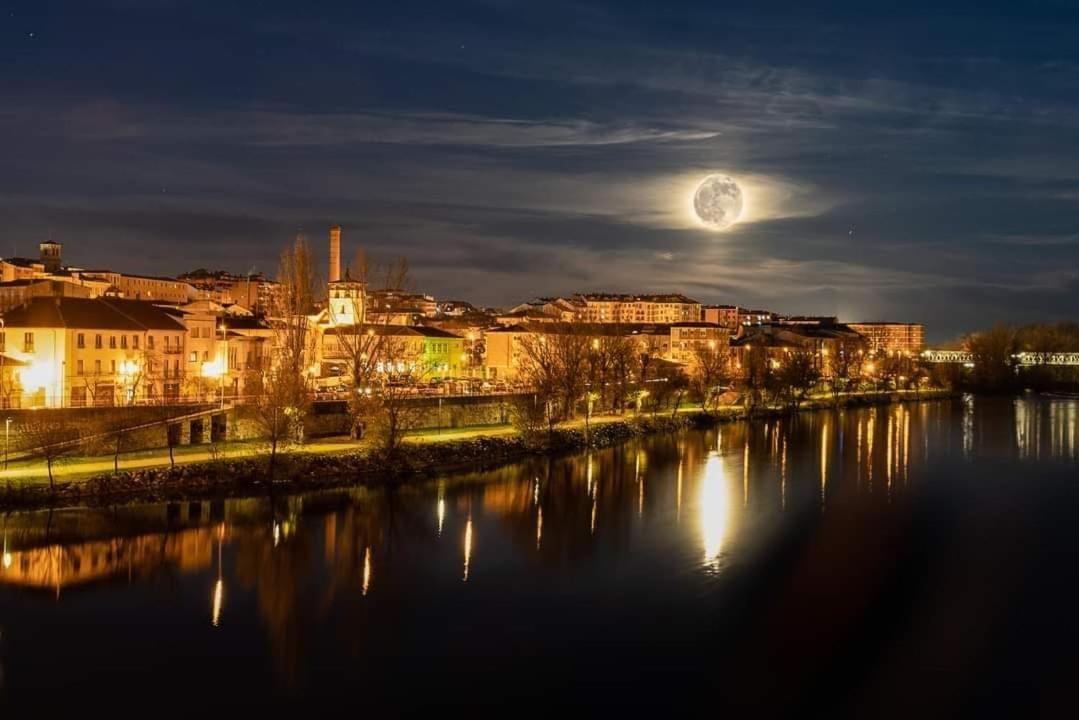 A Los Ojos Del Rio Duero Leilighet Zamora Eksteriør bilde